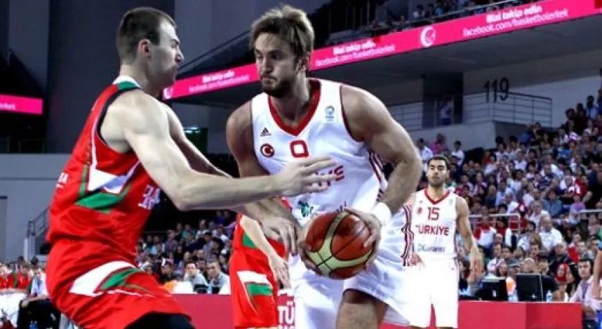BASKETBOLCULAR B.RUS'U ZOR GEÇTİ!