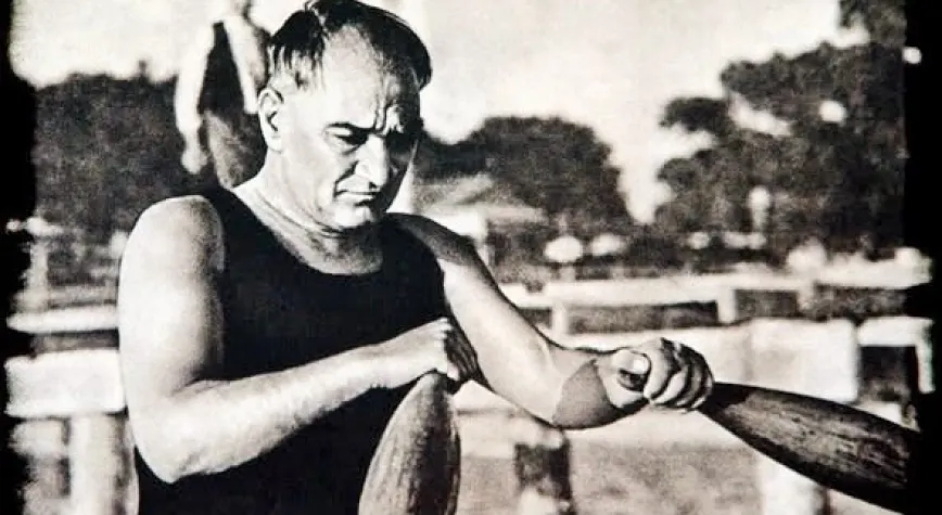 CUMHURİYET VE SPORUN İÇİNDEKİ ATATÜRK