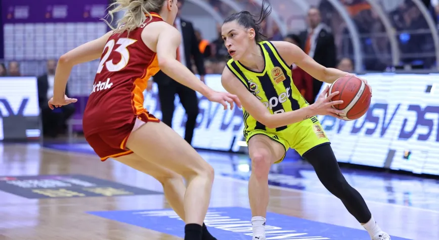 FENERBAHÇE FİNAL SERİSİNDE 1-0 ÖNE GEÇTİ