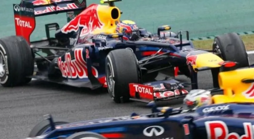 FORMULA 1'DE ZAFER VETTEL'İN!