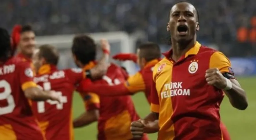 G.SARAY'DA DROGBA HAYRANLIĞI!..