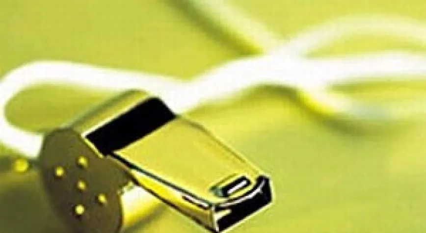 HAKEMİN KUMAŞI İYİ OLABİLİR AMA ÇOK ACEMİ