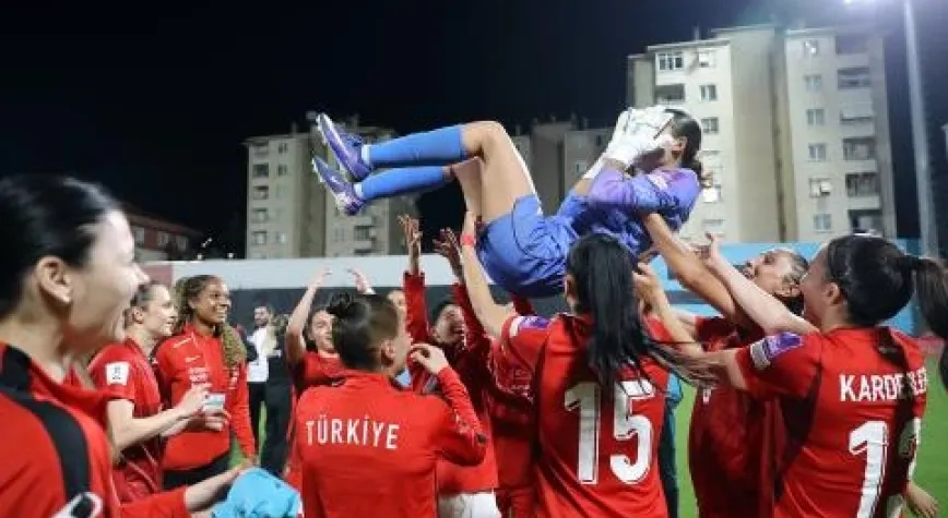 KADIN MİLLİLER DÜNYA KUPASI İÇİN PLAY OFF'U GARANTİLEDİ