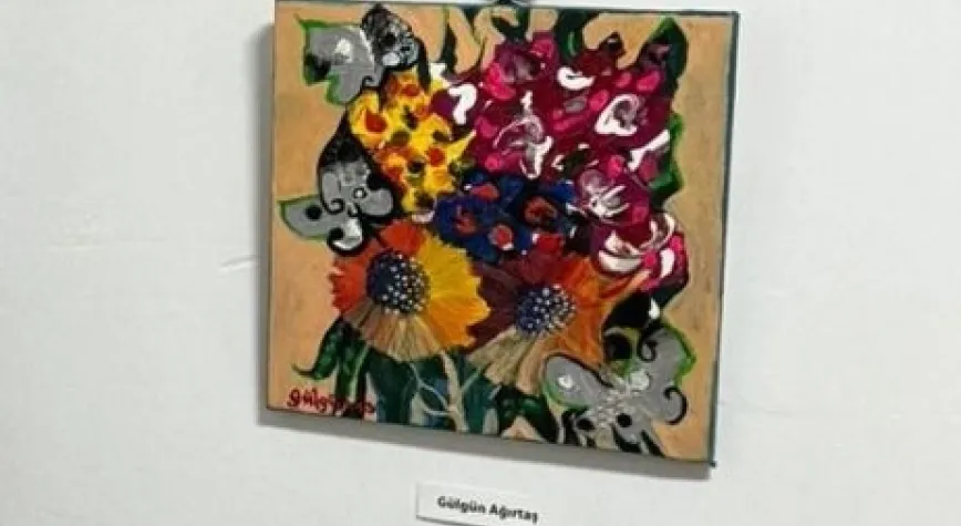 KALEDEKİ TABLOLAR GÖZ KAMAŞTIRIYOR!