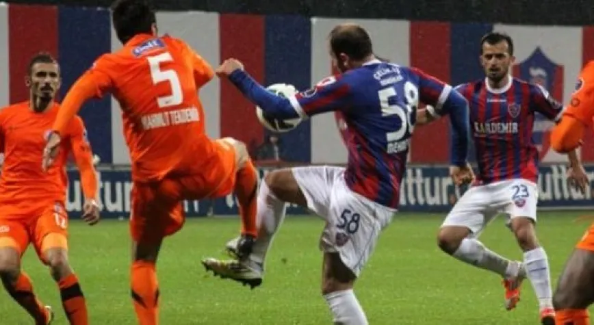 KARABÜKSPOR ZORLANMADI: 3- 1