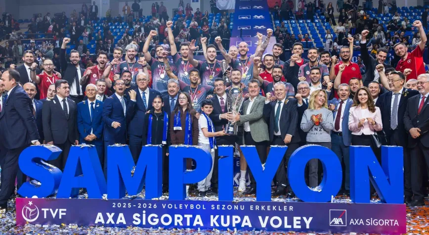 KUPA VOLEY’DE ŞAMPİYON ZİRAAT BANKKART