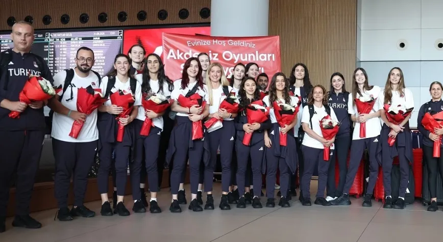 ŞAMPİYON SULTANLARIN KAPTANI ARELYA ATATÜRK'ÜN SÖZÜNE ATIFTA BULUNDU...