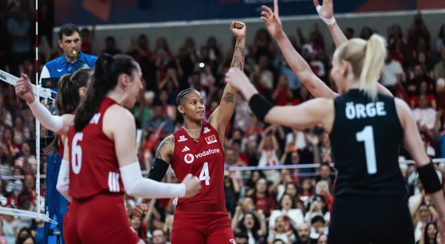 SULTANLAR FRANSA'YI DA 3-0'LA GEÇTİ...
