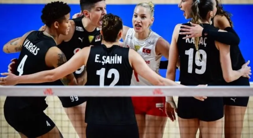 SULTANLAR POLONYA İLE OYNAYACAK!