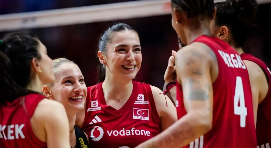 SULTANLAR SIRPLARI ÇARESİZ BIRAKTI: 3-0
