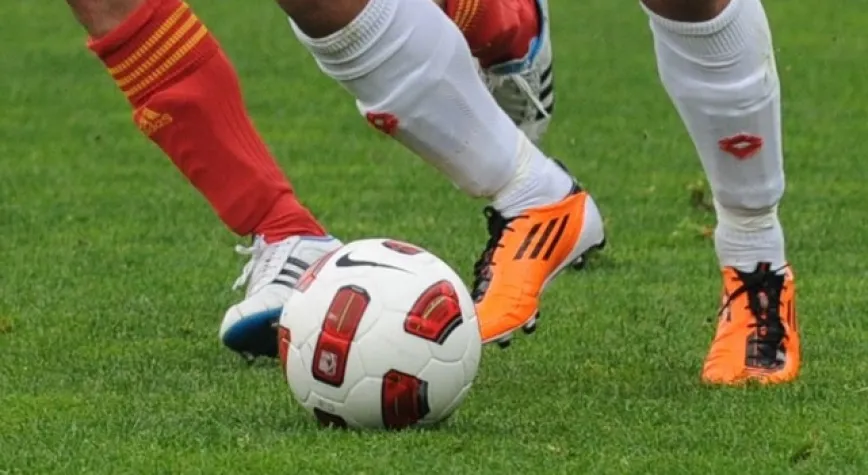 SÜPER LİGDE ŞAMPİYONLUK YARIŞINI KİM KAZANACAK?