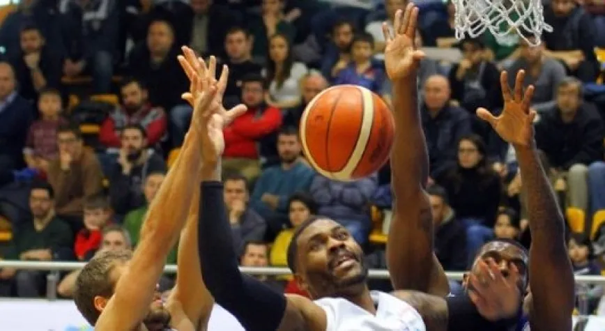 TÜRK TELEKOM'DAN MÜTHİŞ GALİBİYET!