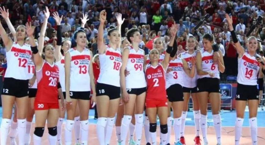 TÜRKİYE FİNALDE!