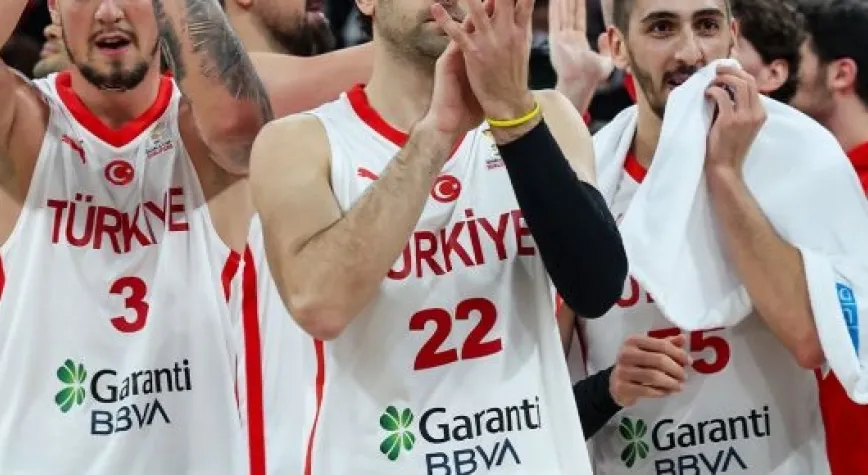 TÜRKİYE İSVİÇRE'Yİ DEPLASMANDA YENDİ...