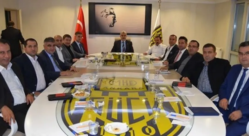 YİĞİNER'İN YERİNE AKYÜZ BAŞKAN!..
